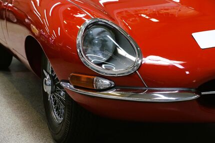 Jaguar E-Type 16.000 km 99.950 &euro; Alzenau 63755