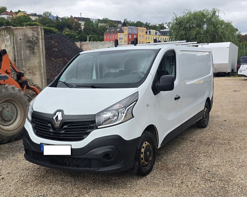 Renault Trafic 115.000 km 8.900 € Triptis 07819