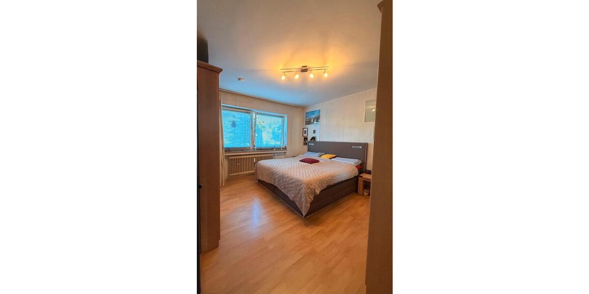 Hochparterre Köln Porz - 3 Zimmer, 72 m&sup2;, 300.000&euro; | Angebot:26702734