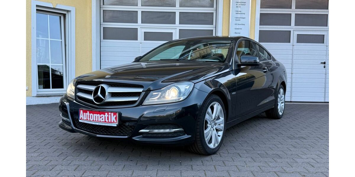 Mercedes-Benz C 180 111.387 km 11.990 &euro; Diez 65582