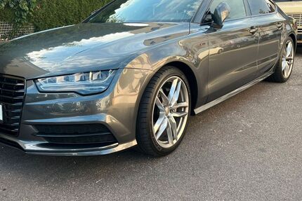 Audi A7 93.000 km 32.490 € Augsburg 86154