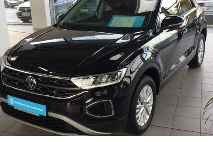 VW T-Roc 4.882 km 25.970 &euro; Hamm 59065