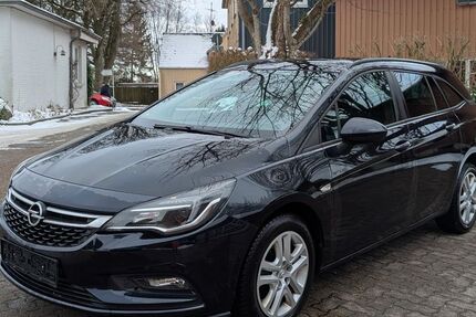 Opel Astra 131.000 km 8.199 &euro; Kiel 24119