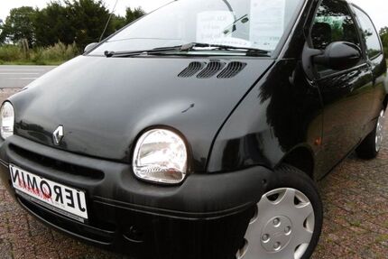 Renault Twingo 147.174 km 995 € Tornesch 25436