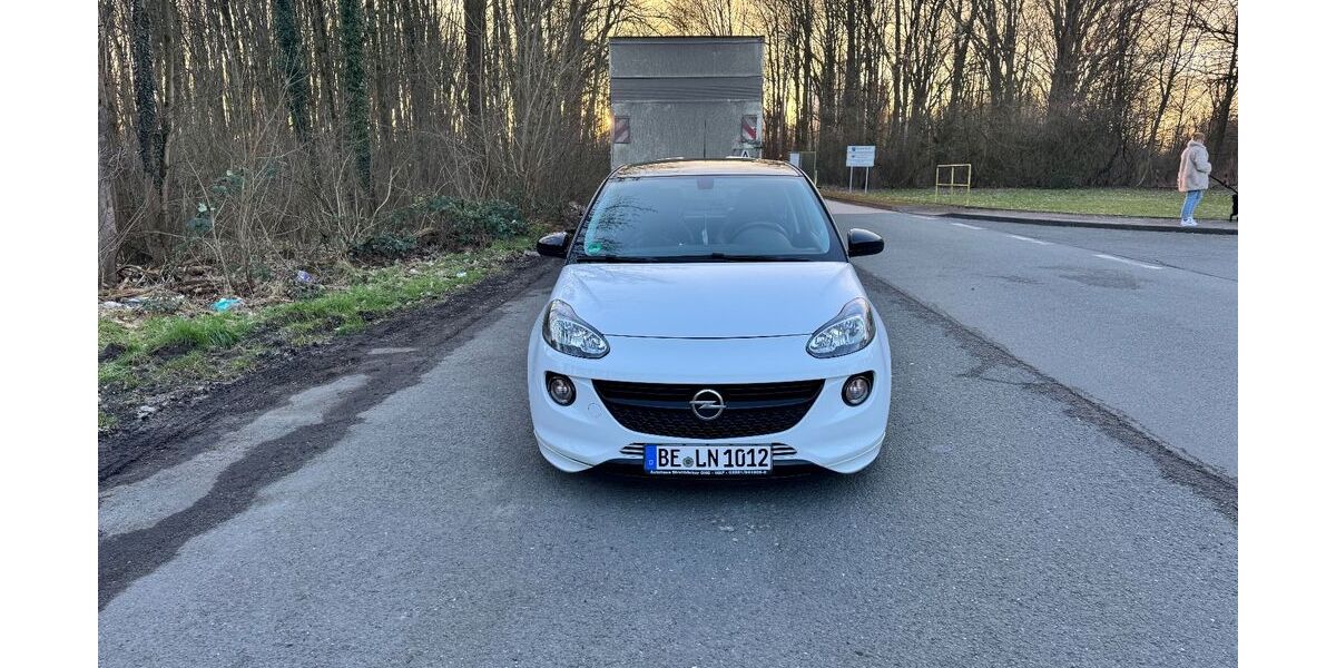 Opel Adam 68.400 km 13.200 &euro; Beckum 59269