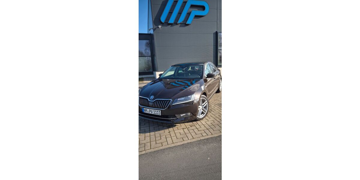 Skoda Superb 236.000 km 16.500 &euro; Neumarkt 92318