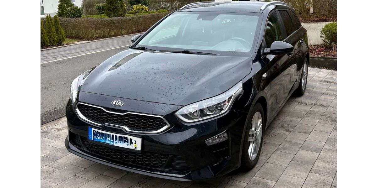Kia ceed Sportswagon 94.500 km 13.499 &euro; Friedland 37133