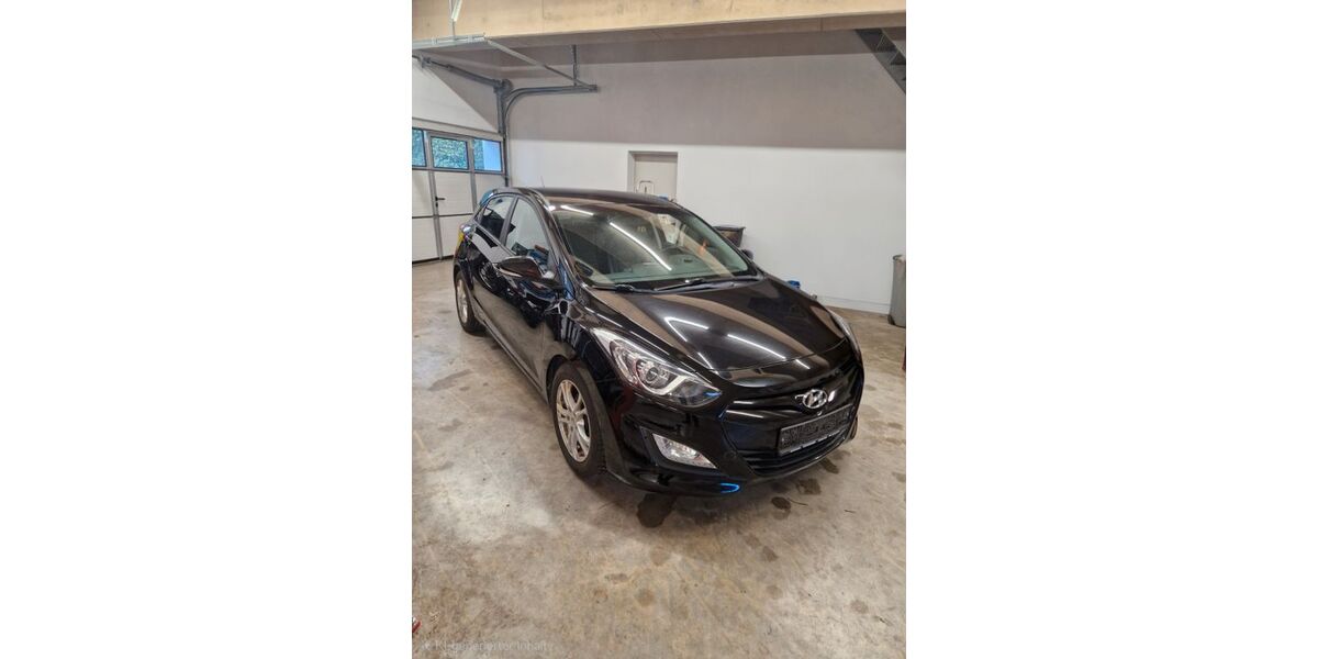 Hyundai i30 133.429 km 3.900 &euro; Niederding 85445
