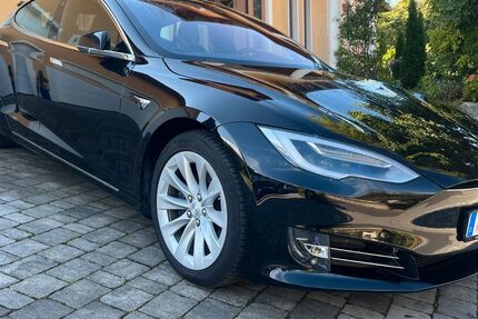 Tesla Model S 82.000 km 29.900 &euro; Rieden 92286
