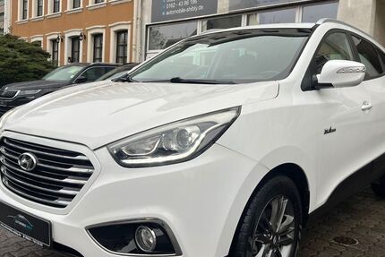 Hyundai ix35 190.000 km 7.950 &euro; Dillingen 66763