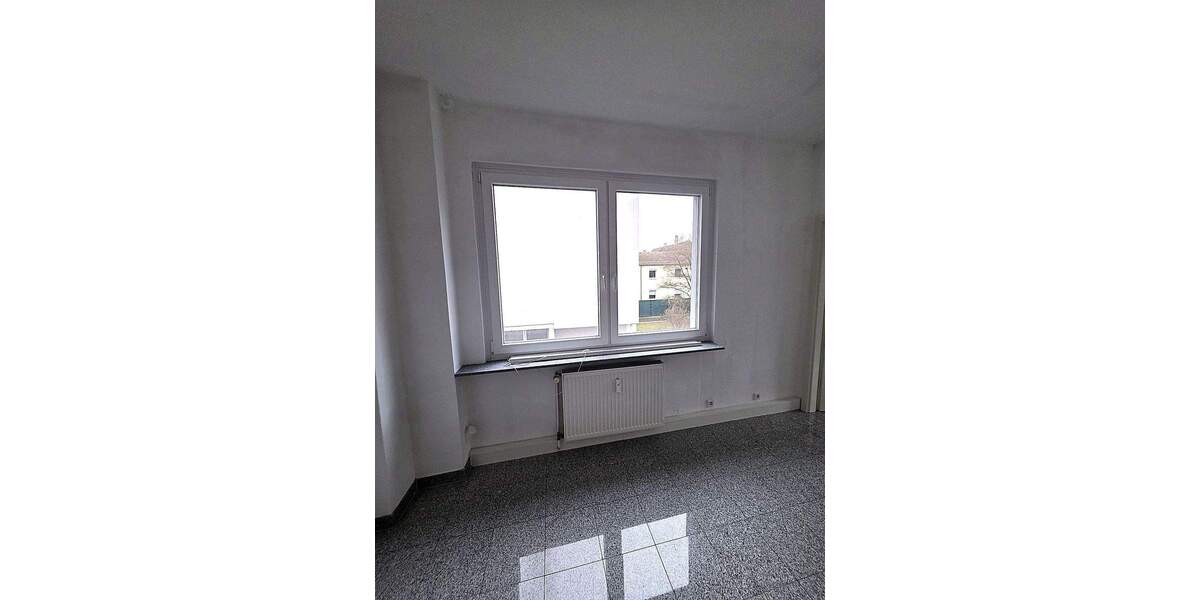 Mehrfamilienhaus, Wohnhaus Hanau Innenstadt - 4 Zimmer, 72 m&sup2;, 950&euro; | Angebot:24823660