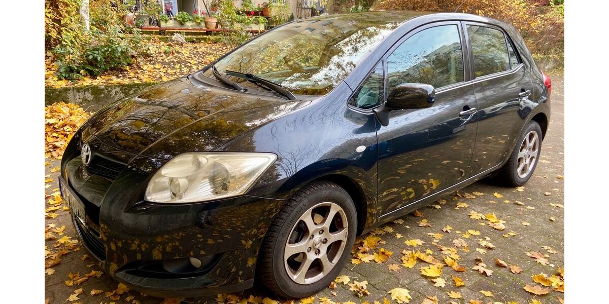 Toyota Auris 115.000 km 6.500 &euro; Berlin 10559