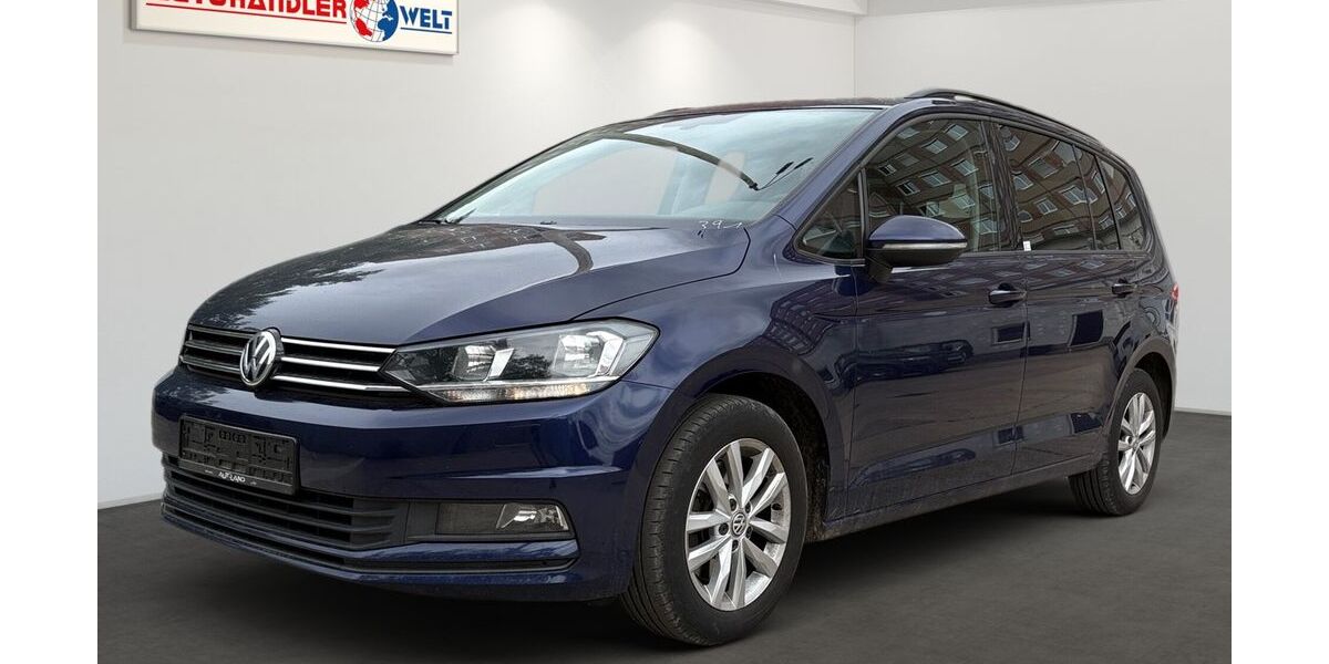 VW Touran 153.794 km 10.499 &euro; Berlin 12681