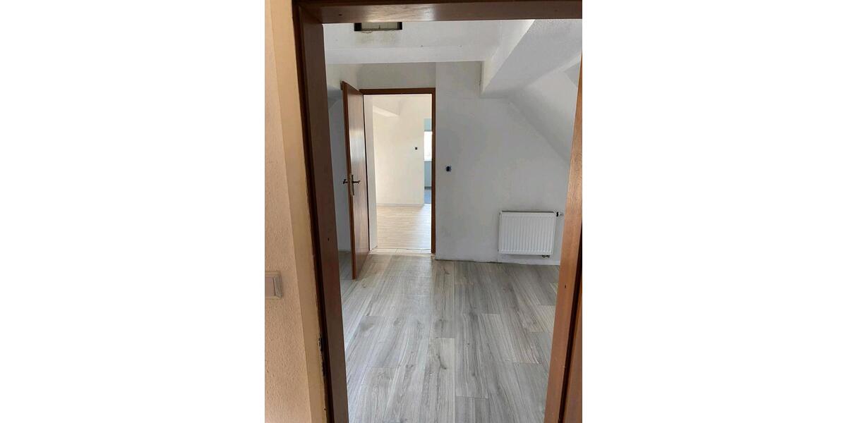 Einfamilienhaus Mendig - 8 Zimmer, 150 m&sup2;, 179.000&euro; | Angebot:24345053