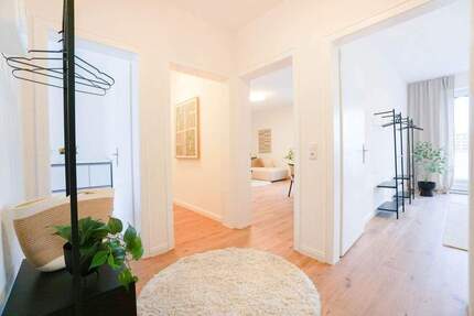 Gut geschnittene 3-Zi.-ETW mit 2 Balkonen und Hafenblick, provisionsfrei! 3 zimmer