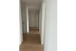 Erstbezug mit Balkon: Stilvolle 4-Zimmer-Wohnung NUR mit Wohnberechtigungsschein Stufe III
