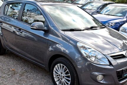 Hyundai i20 125.800 km 4.999 &euro; Berlin 13057