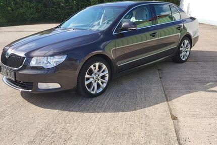 Skoda Superb 191.500 km 5.999 &euro; Soest 59494