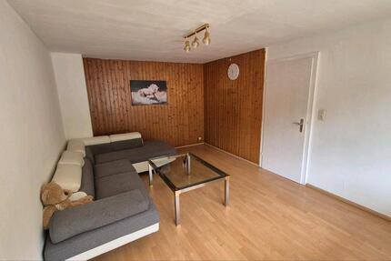 2 Zimmer Wohnung mit Einbauküche und Teilmöbliert .Sofort frei 2 zimmer