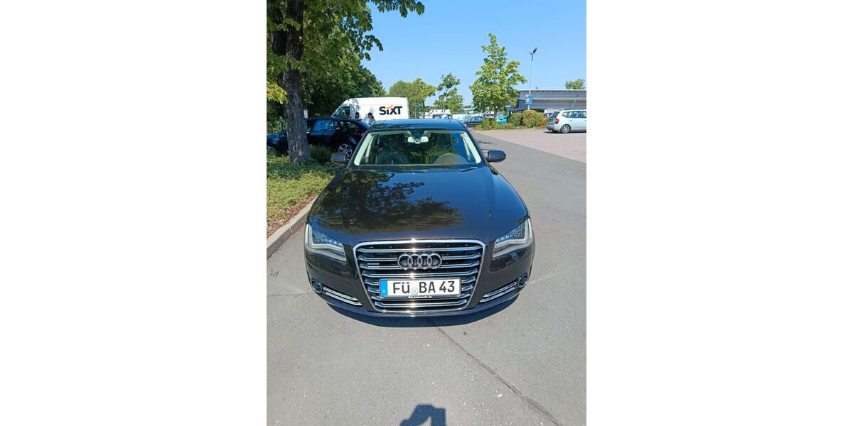 Audi A8 229.000 km 18.900 &euro; Nürnberg 90459