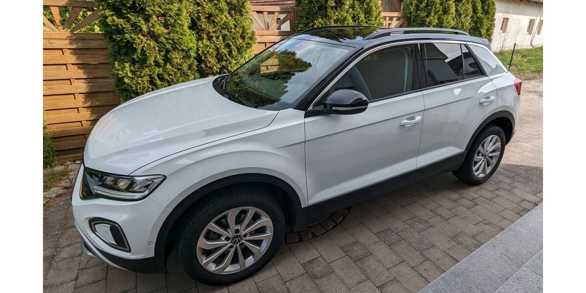 VW T-Roc 69.000 km 21.900 &euro; Reichertshofen 85084