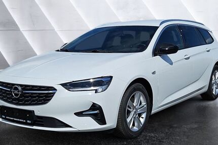 Opel Insignia 48.725 km 17.777 € Berlin 13051