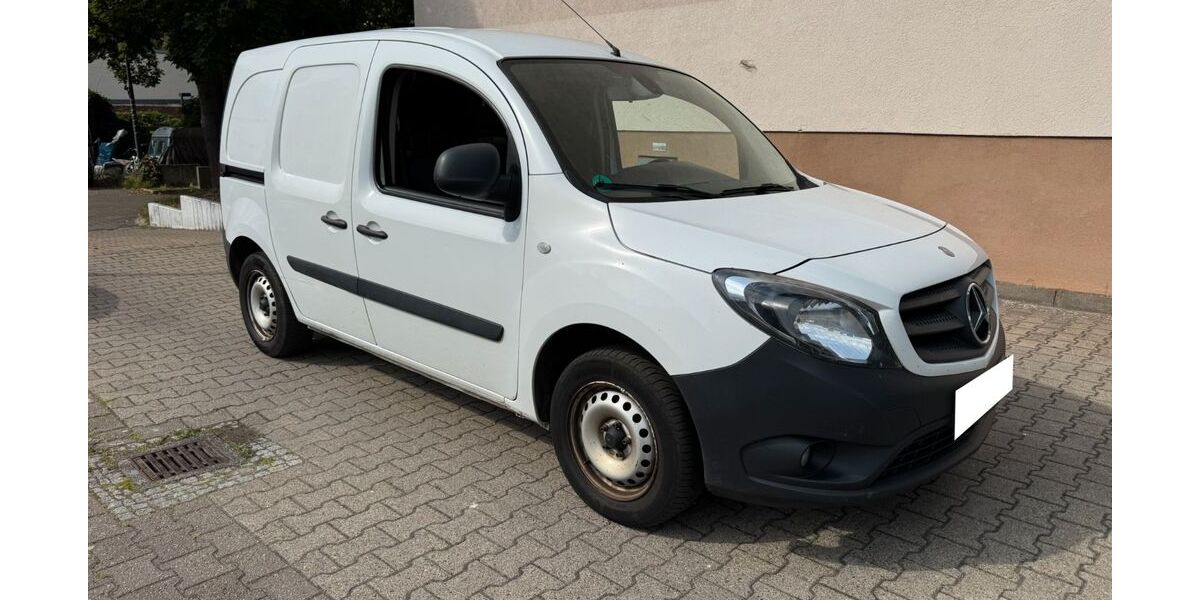 Mercedes-Benz Citan 290.000 km 5.250 &euro; Berlin 12045