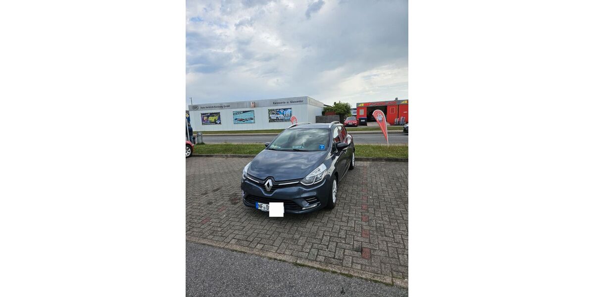 Renault Clio 116.900 km 7.999 &euro; Husum 25813