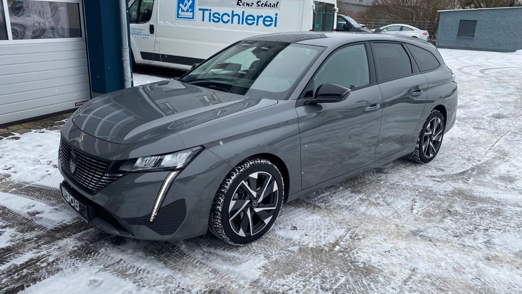 Peugeot 308 17.500 km 24.998 &euro; Röbel Müritz OT Röbel 17207