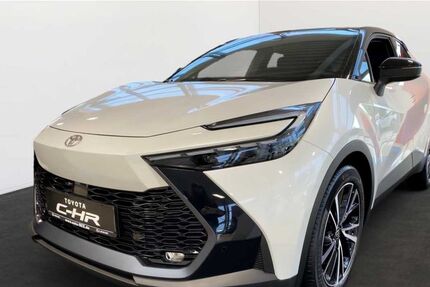 Toyota C-HR 1.500 km 35.650 &euro; Petersberg 36100