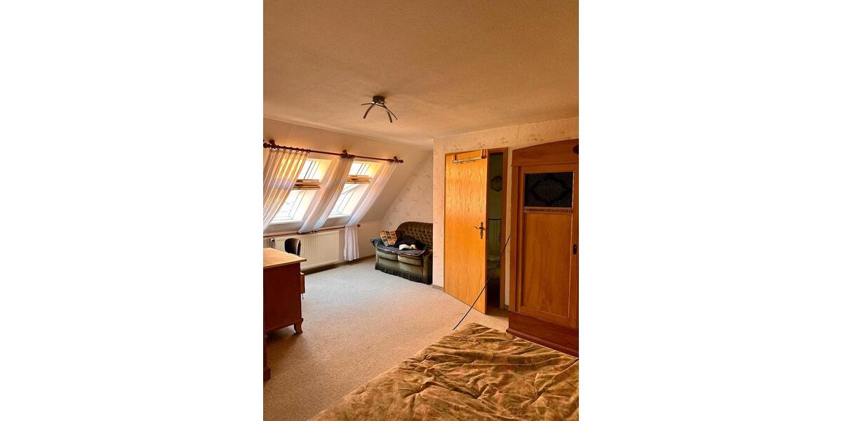 Einfamilienhaus Stolzenau - 6 Zimmer, 250 m&sup2;, 1.400&euro; | Angebot:26592257