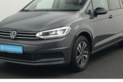 VW Touran 26.000 km 34.490 &euro; Gersthofen 86368