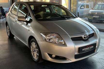 Toyota Auris 125.000 km 7.990 &euro; Bremen 28201