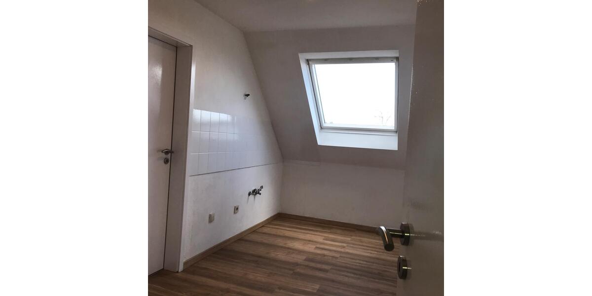 Dachgeschoßwohnung Dortmund Hörde - 1.5 Zimmer, 43 m&sup2;, 125.000&euro; | Angebot:26235883
