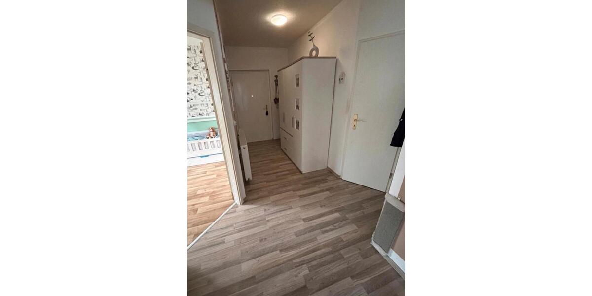 Dachgeschoßwohnung Schleiz - 3 Zimmer, 95 m&sup2;, 700&euro; | Angebot:26539582