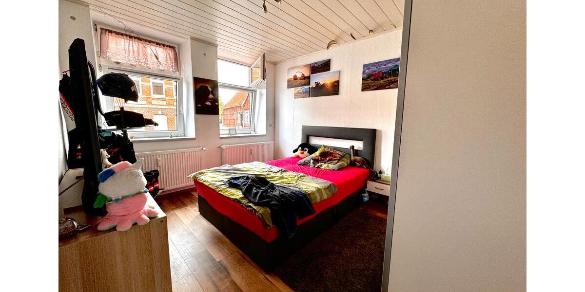 Etagenwohnung Bleckede - 6 Zimmer, 147 m&sup2;, 1.225&euro; | Angebot:26350832