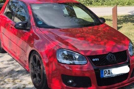 VW Golf 214.600 km 9.450 &euro; Vilshofen an der Donau 94474