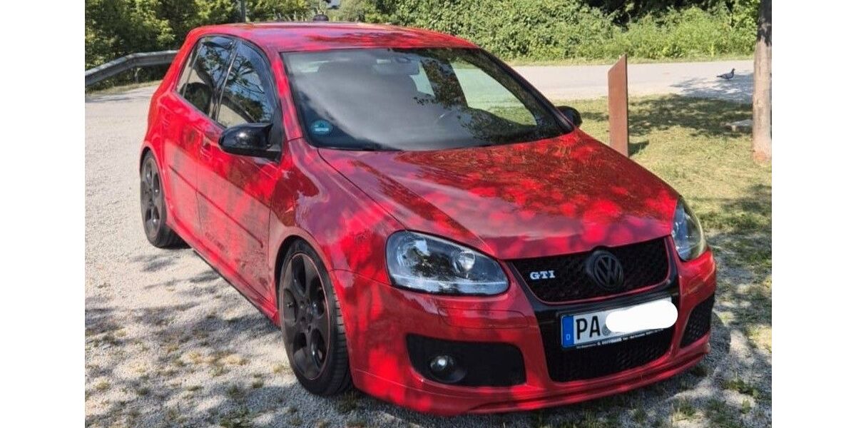 VW Golf 214.600 km 9.450 &euro; Vilshofen an der Donau 94474