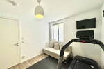 Luxuriöse 4-Zimmer-Wohnung in bester Lage - mit Sauna, Kamin & Designküche