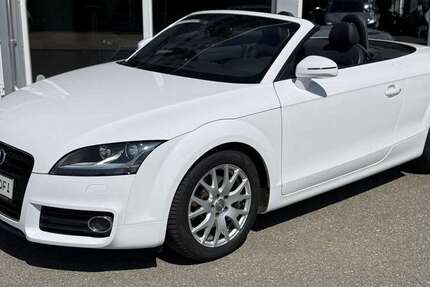 Audi TT 181.500 km 9.900 &euro; Trossingen 78647