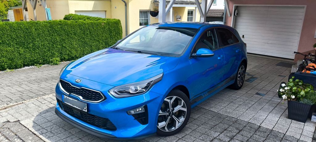 Kia ceed / Ceed 78.178 km 16.900 € Heiligenroth 56412