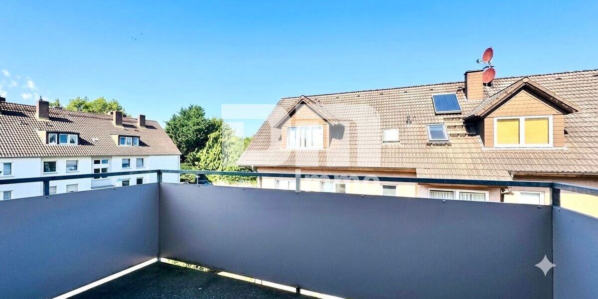 (R)erserviert!!!Exklusive Dachgeschosswohnung mit Balkon & Garage in gefragter Lage der Eichwaldsiedlung - Dachgeschoßwohnung Kassel Bettenhausen | Angebot:27070859