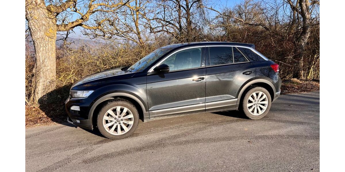 VW T-Roc 24.200 km 19.990 &euro; Igersheim 97999