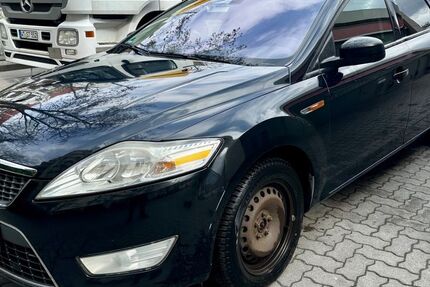 Ford Mondeo 250.000 km 1.700 &euro; Berlin 12109
