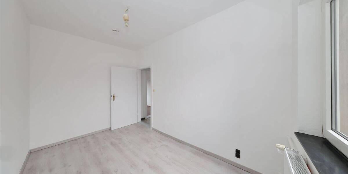 Etagenwohnung Wilhelmshaven Innenstadt - 3 Zimmer, 59 m&sup2;, 370&euro; | Angebot:26834378