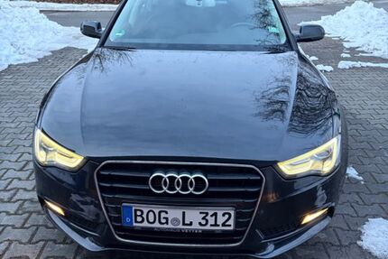 Audi A5 170.000 km 11.500 &euro; Aholfing 94345