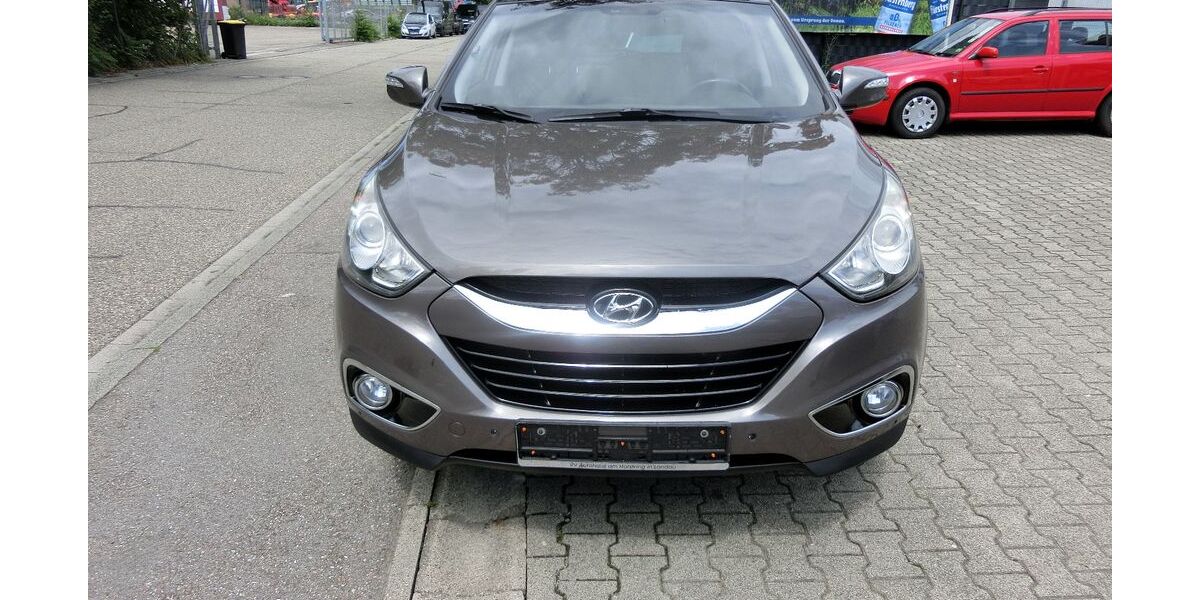 Hyundai TUCSON 282.140 km 5.799 &euro; Bühl 77815