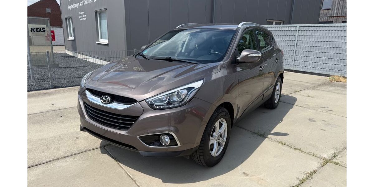 Hyundai ix35 104.000 km 8.750 &euro; Rhede 46414