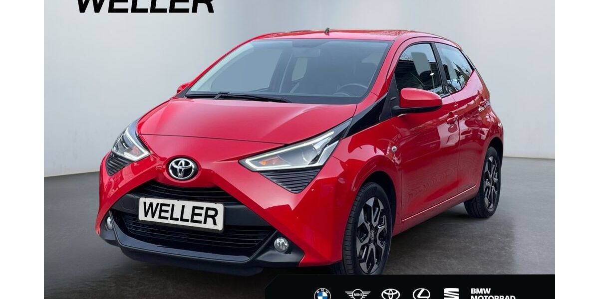 Toyota Aygo (X) 72.000 km 10.480 &euro; Herford 32049
