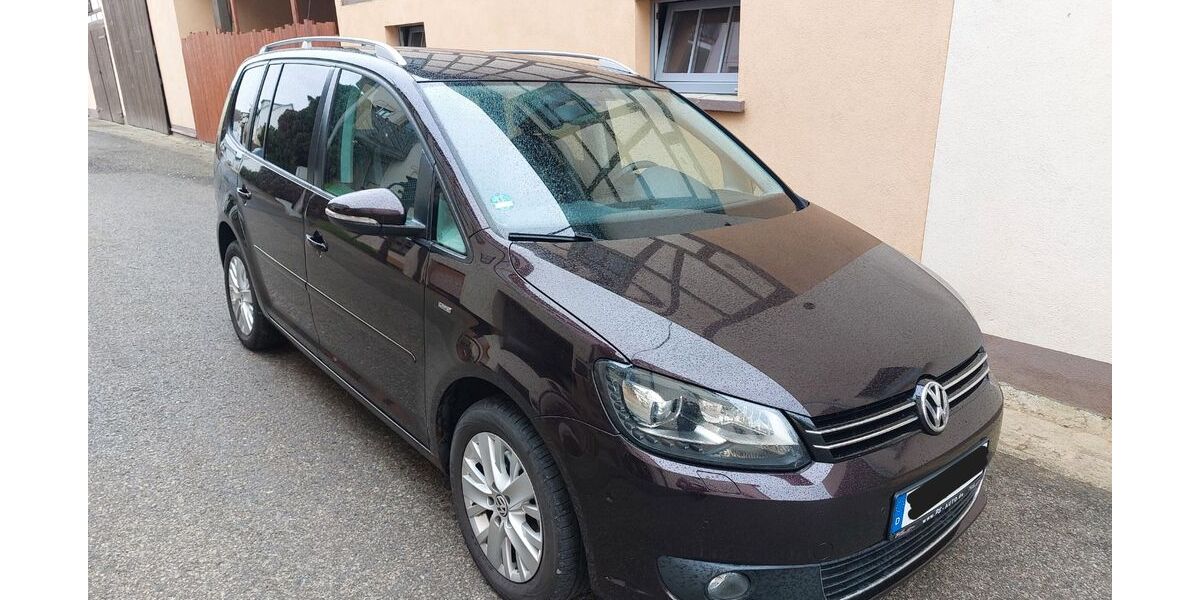VW Touran 222.662 km 7.700 &euro; Saal a. d. Saale 97633
